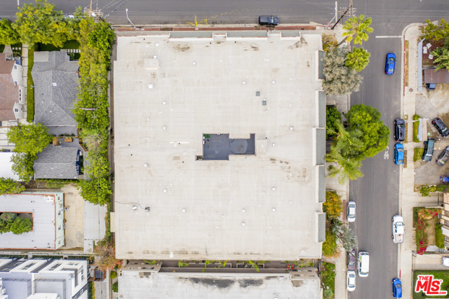 1 Bed Home for Sale in Los Angeles, California
