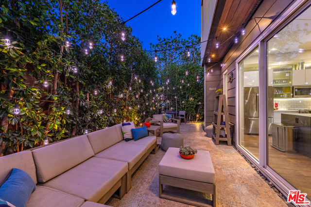 3 Bed Home for Sale in Los Angeles, California