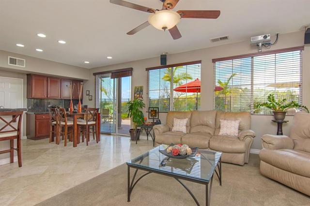 You will love the way the family room, kitchen and breakfast area all open to each other and takes in the Awesome View of the park like valley/canyon.