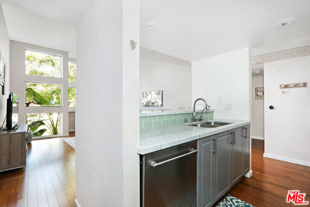 2 Bed Home for Sale in Los Angeles, California