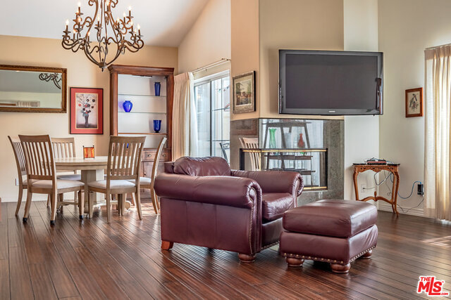 209 JUANITA Avenue, Redondo Beach, California 90277, 3 Bedrooms Bedrooms, ,2 BathroomsBathrooms,Residential,Sold,JUANITA,18363116