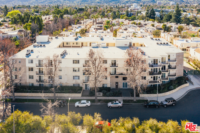 3 Bed Home for Sale in Sherman Oaks, California