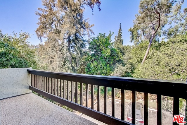 2 Bed Home for Sale in Los Angeles, California