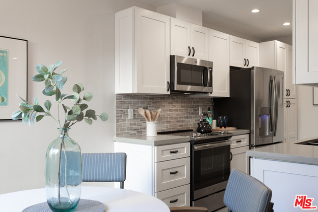 1 Bed Home for Sale in West Hollywood, California