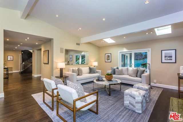 4 Bed Home for Sale in Los Angeles, California