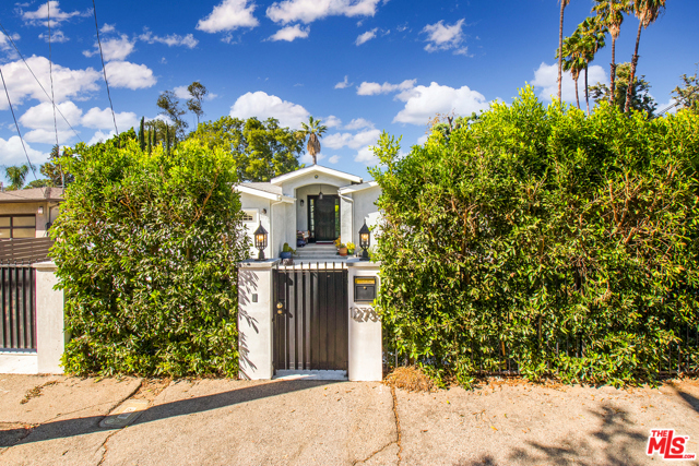 4 Bed Home for Sale in Studio City, California