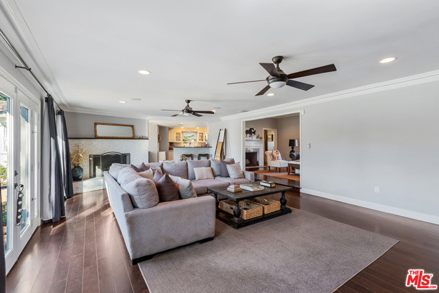 3 Bed Home for Sale in Van Nuys, California