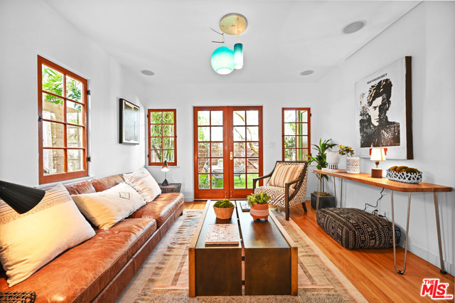 3 Bed Home for Sale in Venice, California