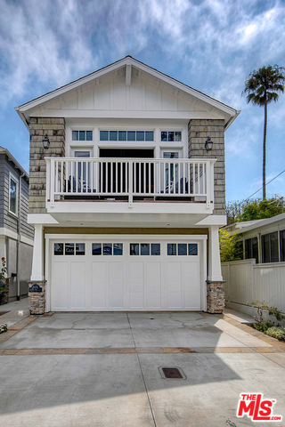 834 PROSPECT Avenue, Hermosa Beach, California 90254, 3 Bedrooms Bedrooms, ,2 BathroomsBathrooms,Residential,Sold,PROSPECT,18370678