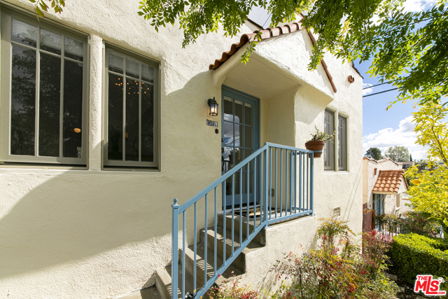 2 Bed Home for Sale in Los Angeles, California