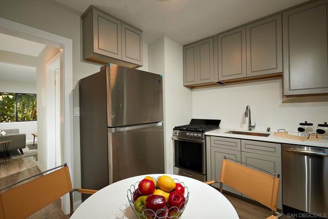 Inglewood Blvd, 90066, ,Commercial,For Sale,Inglewood Blvd,200047552