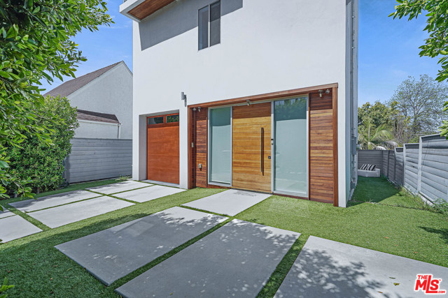 3 Bed Home for Sale in Los Angeles, California