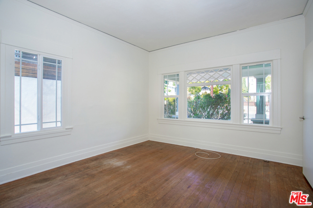 2 Bed Home for Sale in Los Angeles, California
