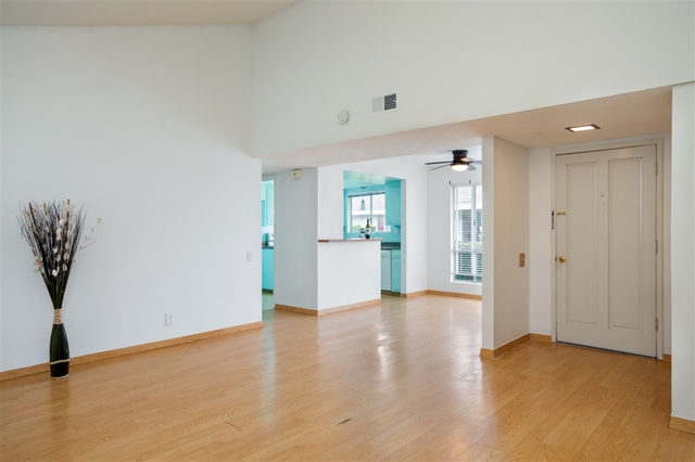 3685 Vista Campana