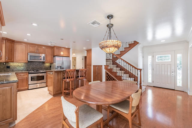 4 Bed Home for Sale in Calabasas, California
