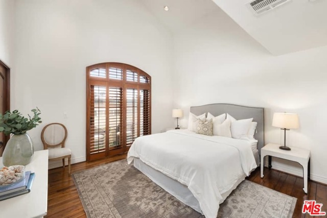2 Bed Home for Sale in Santa Monica, California