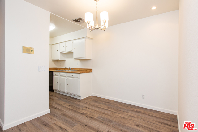 2 Bed Home for Sale in North Hollywood, California