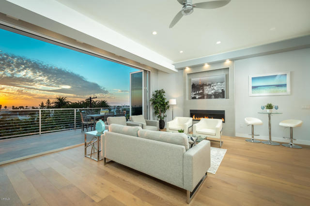 GYP_504 S Francisca Ave_012_MLS