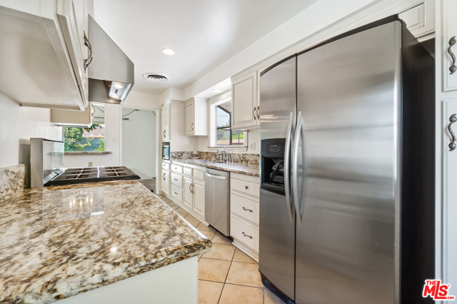 4 Bed Home for Sale in Granada Hills, California