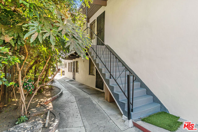  Income Home for Sale in Culver City, California