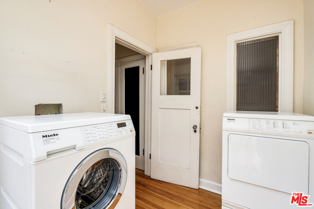 3 Bed Home for Sale in Los Angeles, California