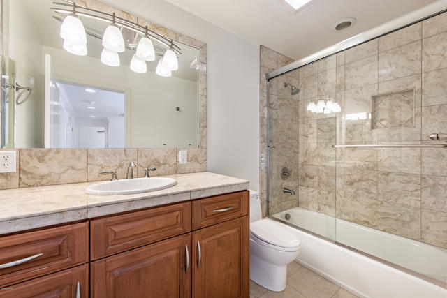 4 Bed Home for Sale in Calabasas, California