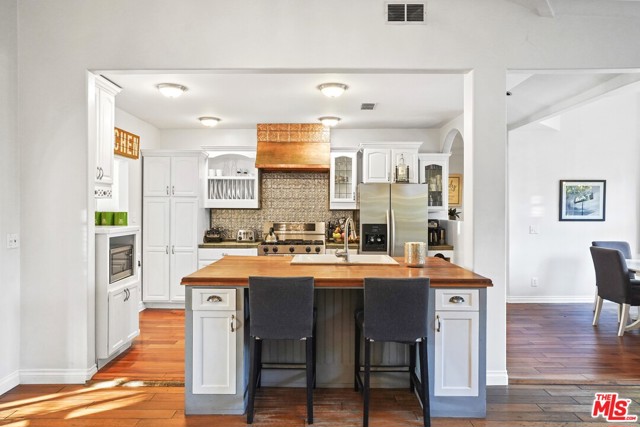 4 Bed Home for Sale in Valley Village, California