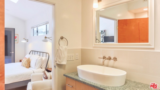 4 Bed Home for Sale in Venice, California