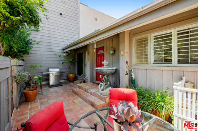 2 Bed Home for Sale in Pacific Palisades, California