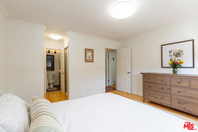 2 Bed Home for Sale in Culver City, California