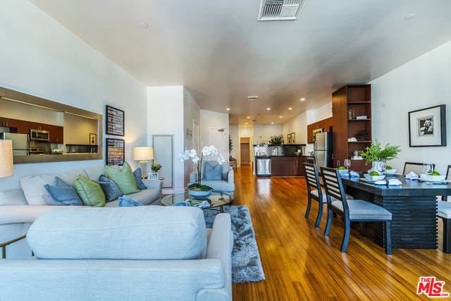 1 Bed Home for Sale in Los Angeles, California