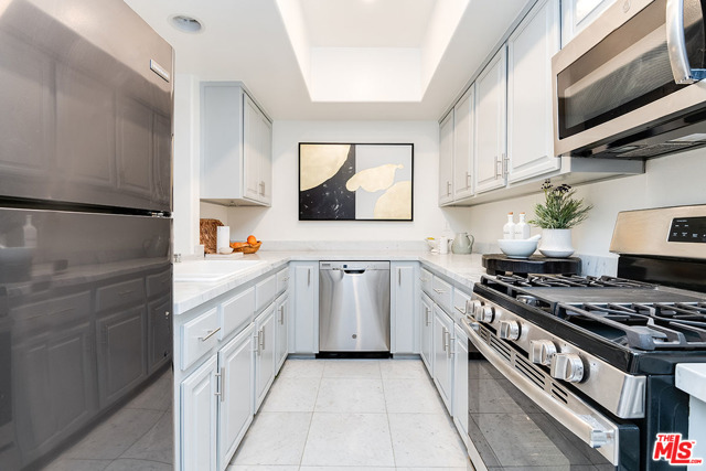 3 Bed Home for Sale in Los Angeles, California