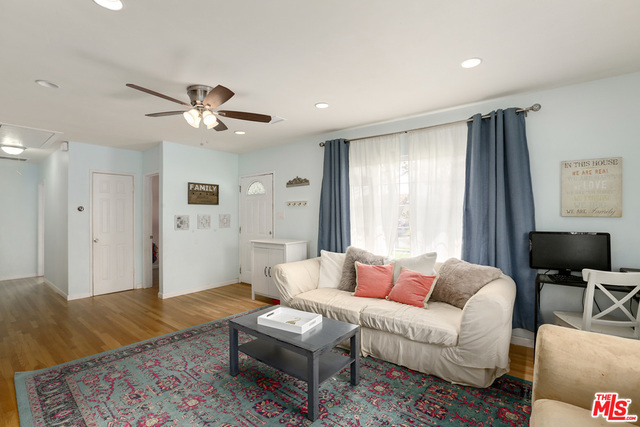 2701 184TH Street, Redondo Beach, California 90278, 3 Bedrooms Bedrooms, ,1 BathroomBathrooms,Residential,Sold,184TH,19452494