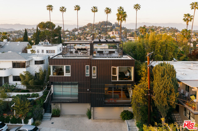3 Bed Home for Sale in Los Angeles, California