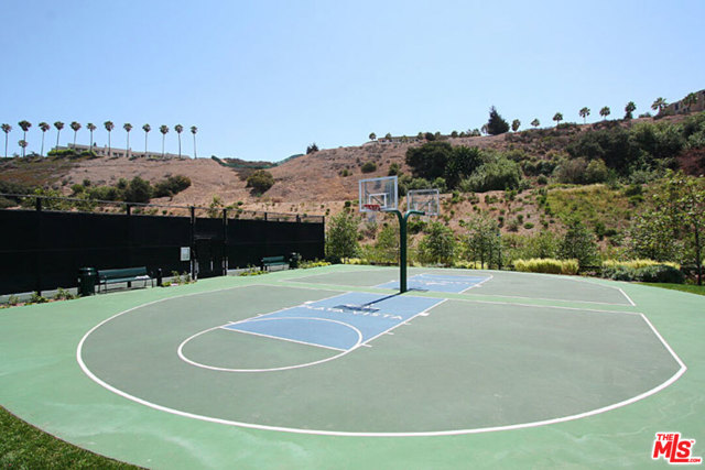 2 Bed Home for Sale in Playa Vista, California