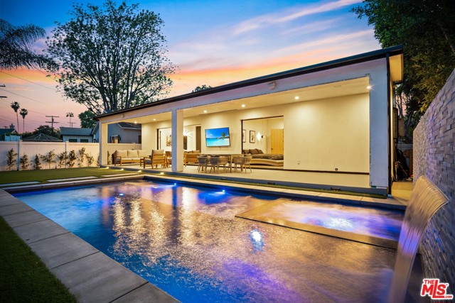 4 Bed Home for Sale in Encino, California