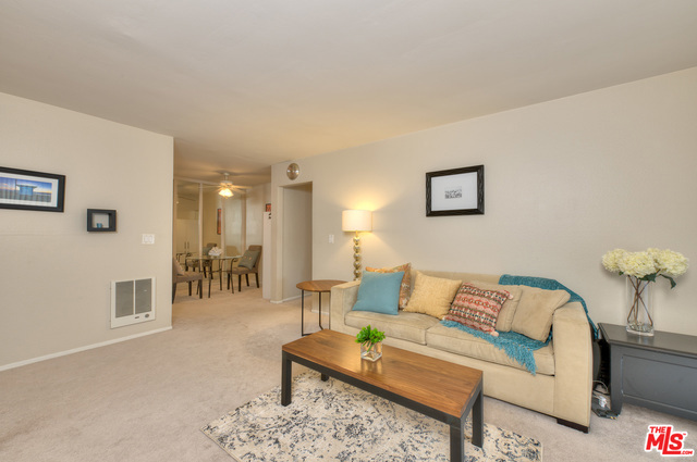 1707 PACIFIC COAST Highway, Hermosa Beach, California 90254, 1 Bedroom Bedrooms, ,1 BathroomBathrooms,Residential,Sold,PACIFIC COAST,18303546