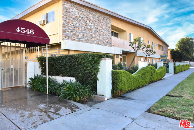  Income Home for Sale in Sherman Oaks, California