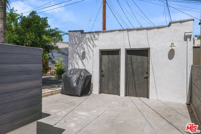  Income Home for Sale in Los Angeles, California