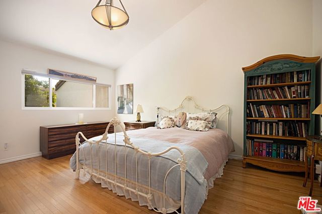 2 Bed Home for Sale in Pacific Palisades, California