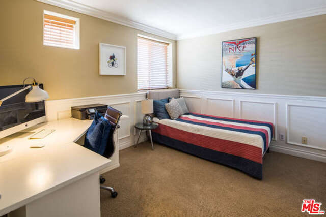 Bedroom - Guest Suite