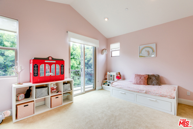 1006 HARKNESS Lane, Redondo Beach, California 90278, 5 Bedrooms Bedrooms, ,4 BathroomsBathrooms,Residential,Sold,HARKNESS,19466584