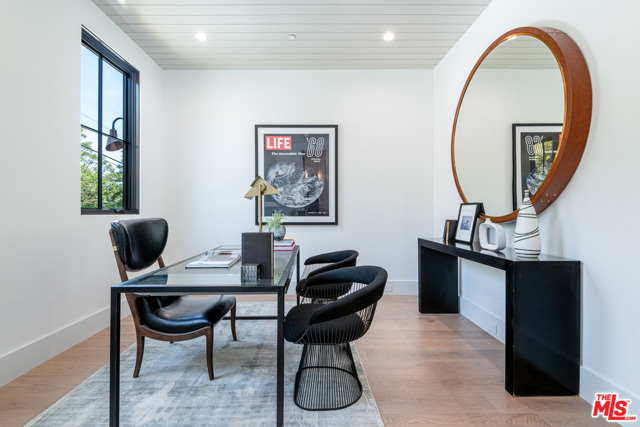 6 Bed Home for Sale in Pacific Palisades, California