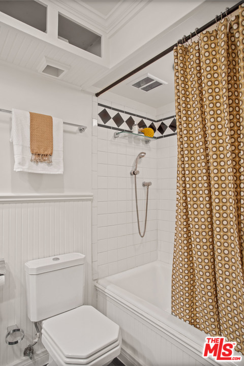 1 Bed Home for Sale in West Hollywood, California