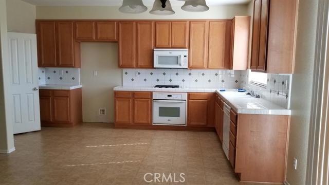 16044 Little Chief Lane, Victorville, CA, 92394 16044 Little Chief Lane
