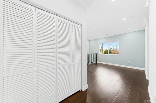 7 Bed Home for Sale in Los Angeles, California