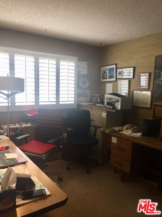 3 Bed Home for Sale in Culver City, California
