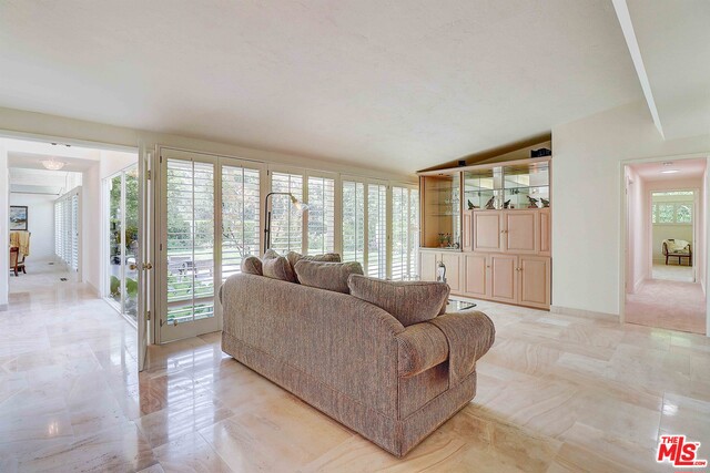 5465 MIDDLECREST Road, Rancho Palos Verdes, California 90275, 4 Bedrooms Bedrooms, ,2 BathroomsBathrooms,Residential,Sold,MIDDLECREST,19465646