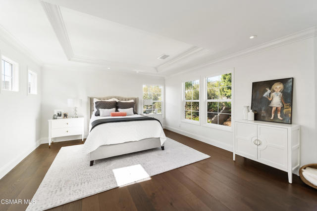 5 Bed Home for Sale in Thousand Oaks, California