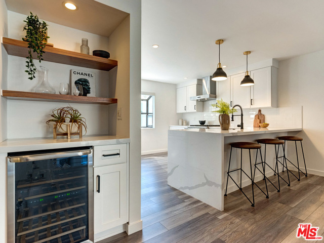 2 Bed Home for Sale in Venice, California